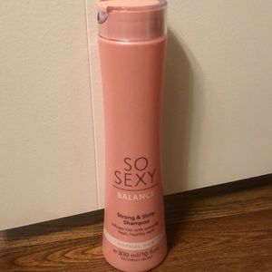 Victoria’s Secret So Sexy Balance Shampoo